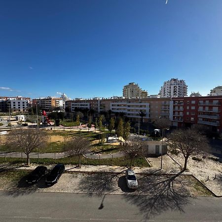 Charming Beach Apartment Armacao de Pera Exterior photo